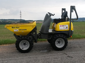 Dumper 1001 von Bauservice Erhart